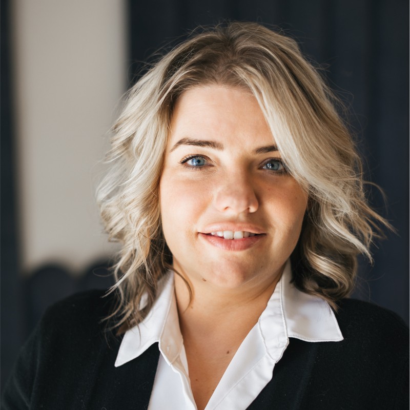 Helen Khais